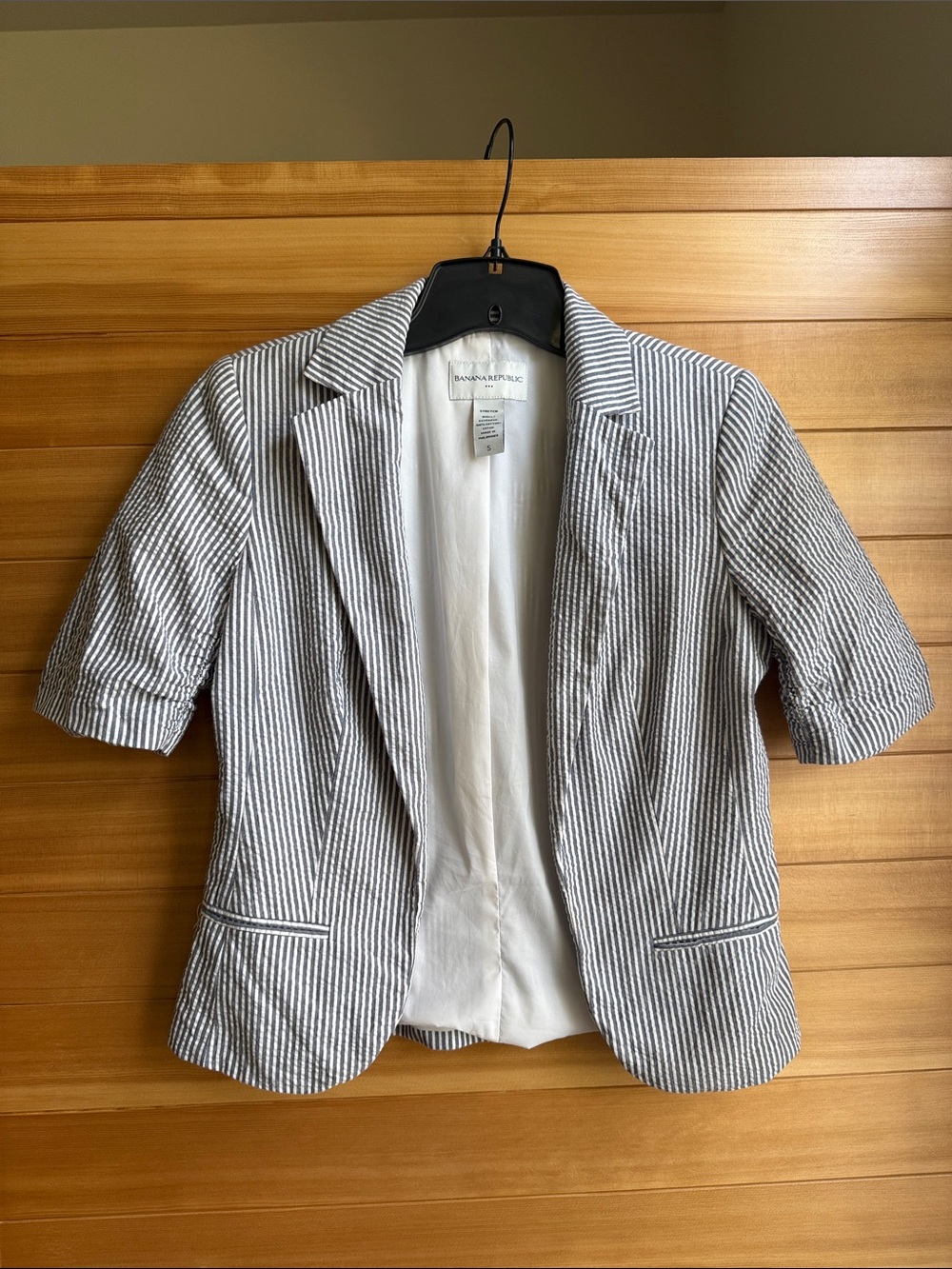 Banana Republic Striped Cotton Seersucker Jacket - Navy & White